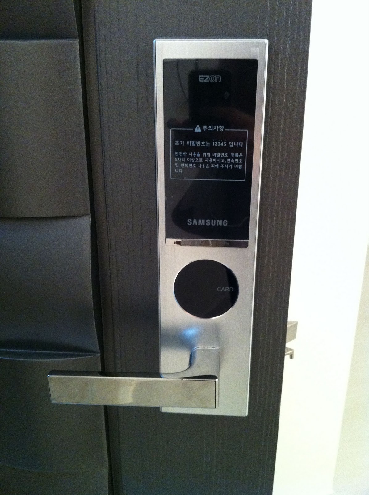 Khóa cửa điện tử Samsung SHS H635XMK/EN