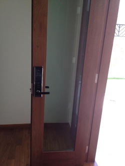 Khóa cửa điện tử SamSung SHS-H705FMK/EN