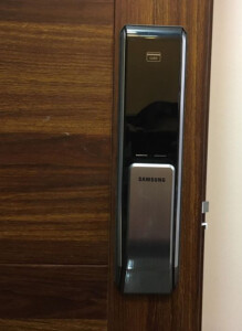 Lap Dat Khóa điện tử Samsung SHS-P717LMK/EN