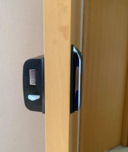 Lap Dat Khóa cửa điện tử Epic 100D