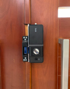 Lap Dat Khóa cửa điện tử EPIC ES-F500D